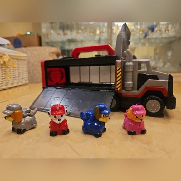 Paw Patrol AL Truck Storage Case Nickelodeon Micro Movers Big Truck Pups - Picture 1 of 9